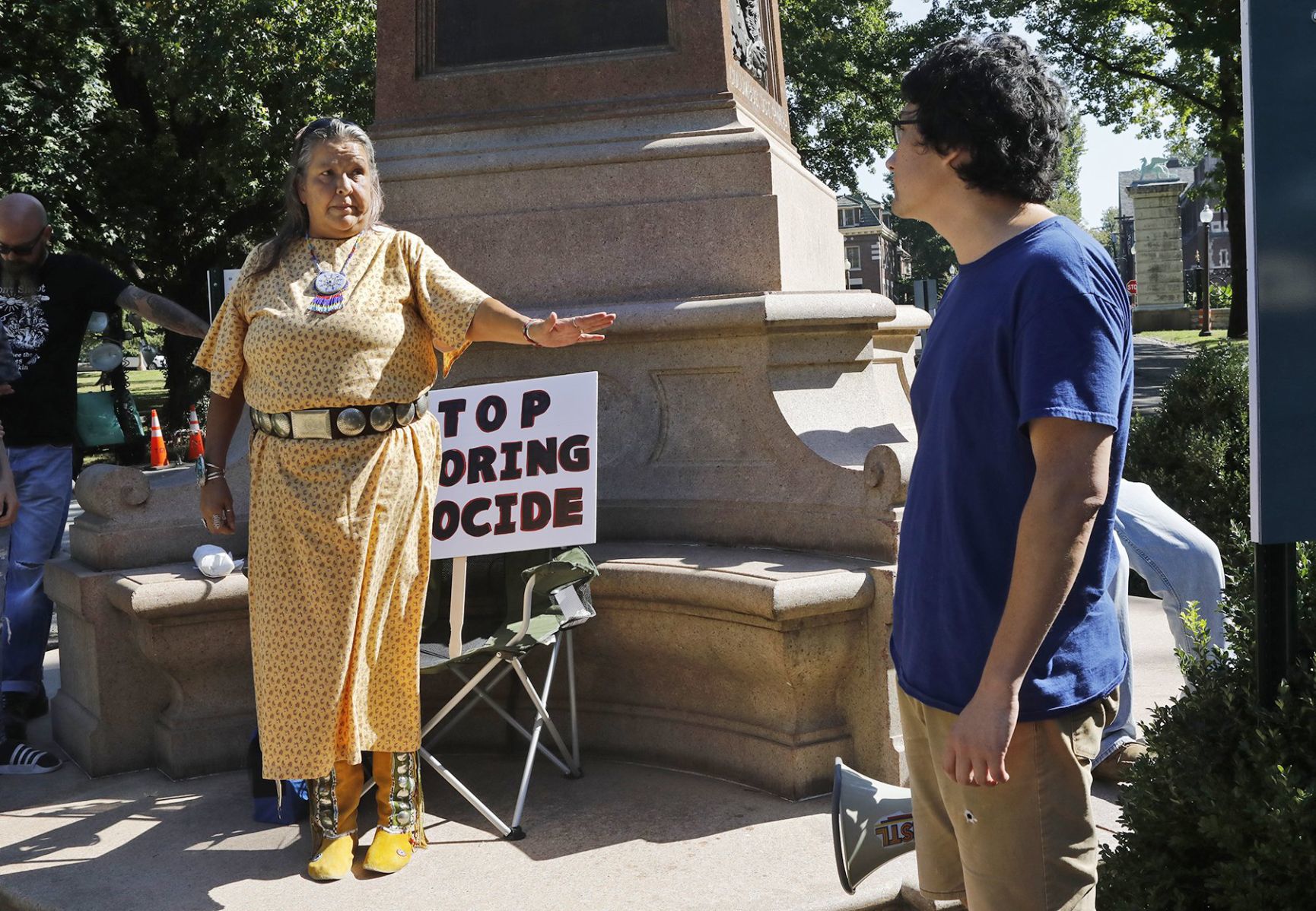 Debate continues over Columbus statue in Tower Grove Park